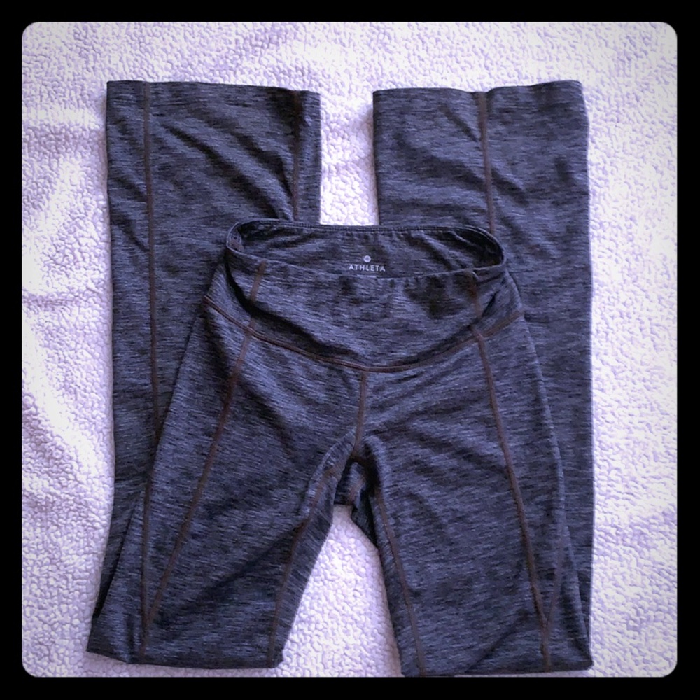 ATHLETA charcoal wide legged leggings🙏👍
